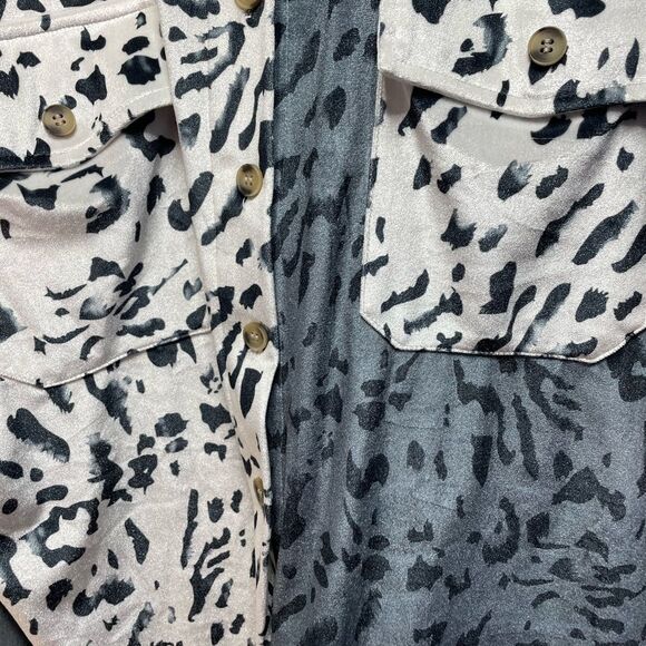 5 for $25đ„3XLâColor-block Cheetah Print Velvet Button Front Long Sleeve Blouse - Picture 4 of 5